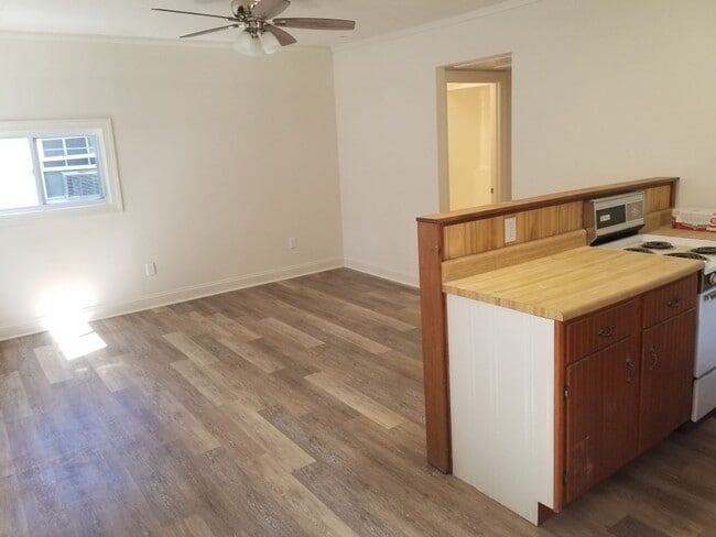 Photo - Lake Life All Year Round!