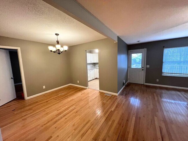 Photo - 2805 Big Bend Dr