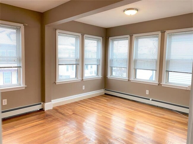 Photo - 270 Harvard St Unit 1