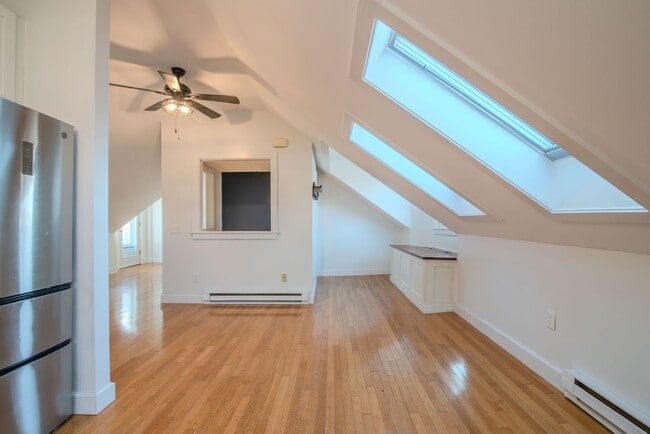 Photo - 58-5 Portland Street Unit #5