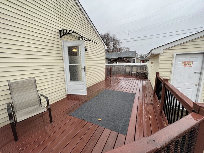 Photo - 254 G St