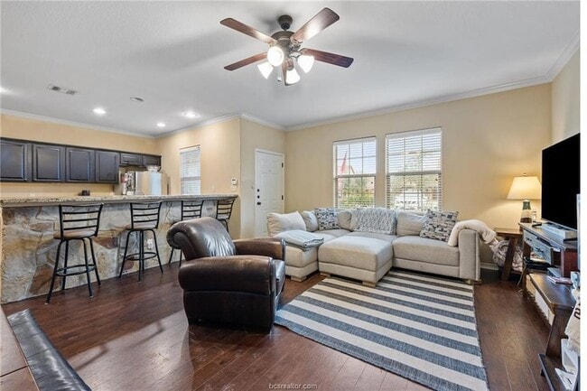 Photo - 3320 Airborne Ave