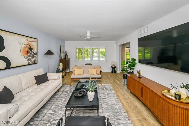 Building Photo - 1742 Bald Eagle Dr Unit A