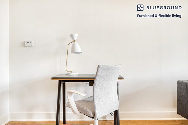 Photo - 2200 12th Ct N Unit FL9-ID487