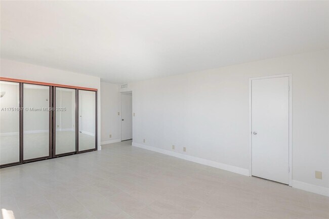 Photo - 18181 NE 31st Ct Unit 2506
