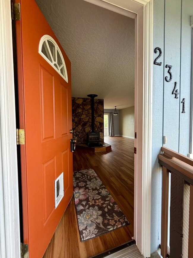 Photo - Bay Views! Pet Friendly! 3/2 with 2 Car Garage. Minutes from town