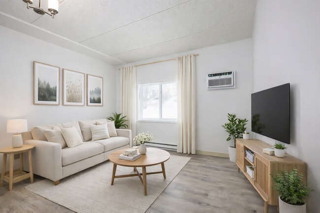 Welcoming Living Rooms at Renwyck Place