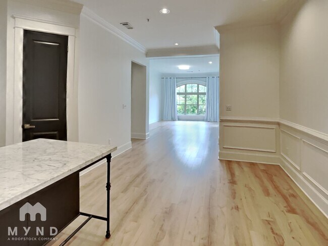 625 Piedmont Ave NE