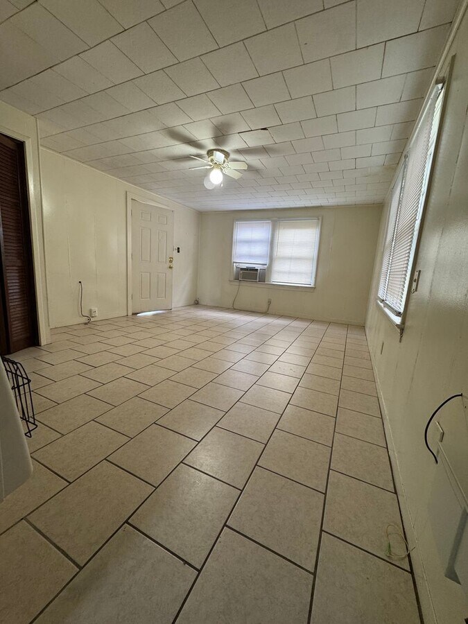 Photo - 704 E Thomas St Unit A