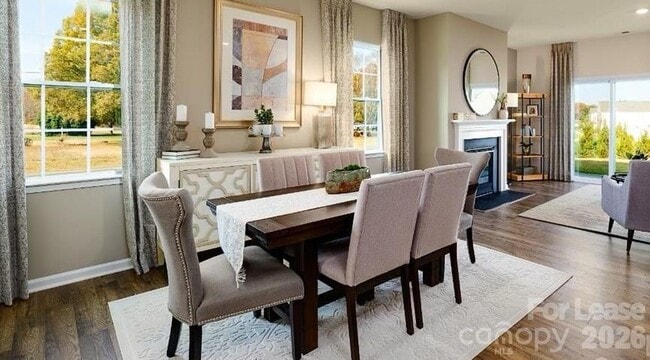 Photo - 1720 Vanderlyn St