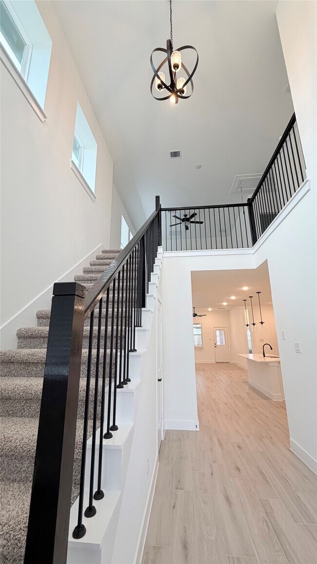Photo - 2323 Garden Arbor Ln