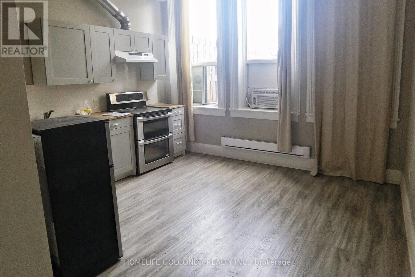 Photo - 490 Queen St W Unit 202