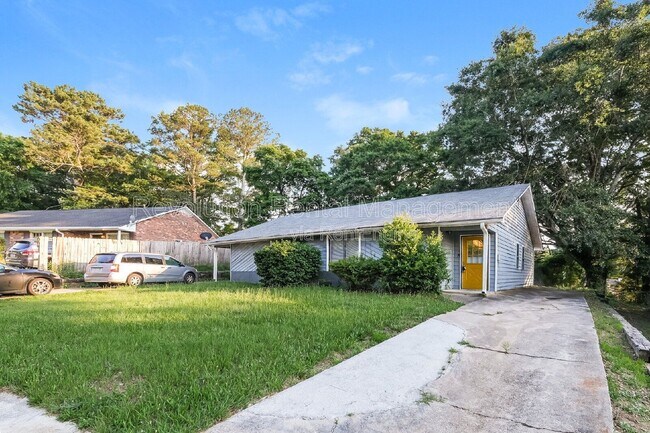 Photo - 1158 Pinedale Cir NW