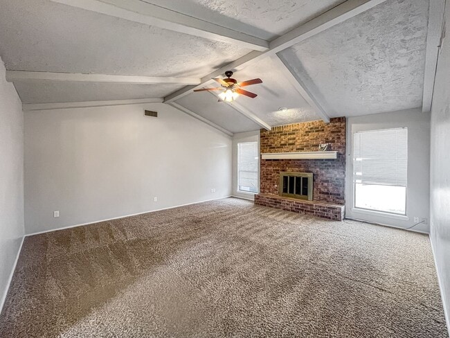 Photo - 1210 W Kiowa Ave