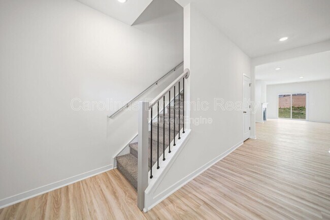 Photo - 12028 Zazu Wy