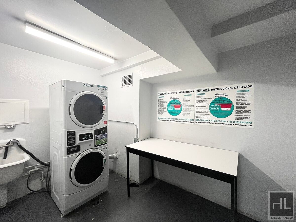 Photo - 5 AVENUE Unit 12B