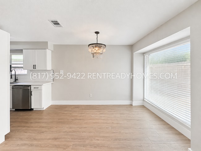 Photo - 6906 Feather Creek Dr
