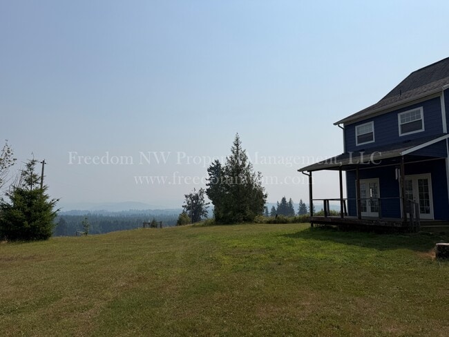 Photo - 998 Burnt Ridge Rd