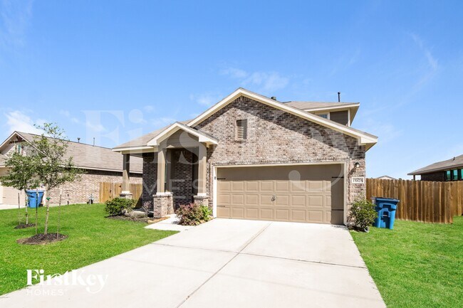 Photo - 15825 Roberto Clemente Ct