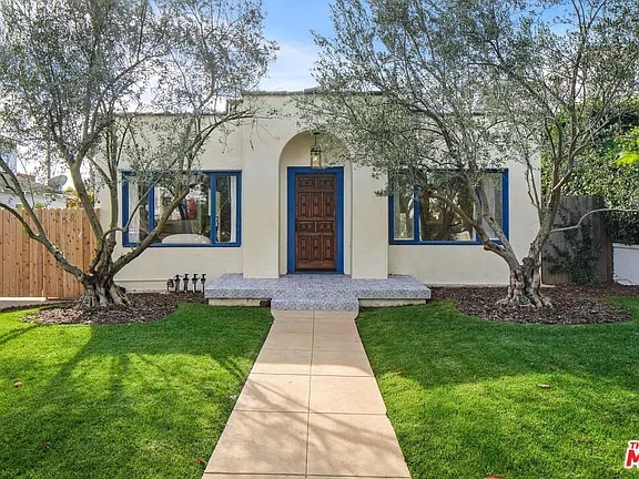 Building Photo - 628 Euclid St