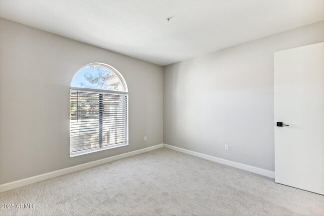 Photo - 10610 S 48th St Unit 2016