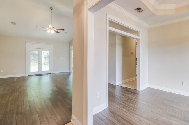 Photo - 15033 S White Swan Dr