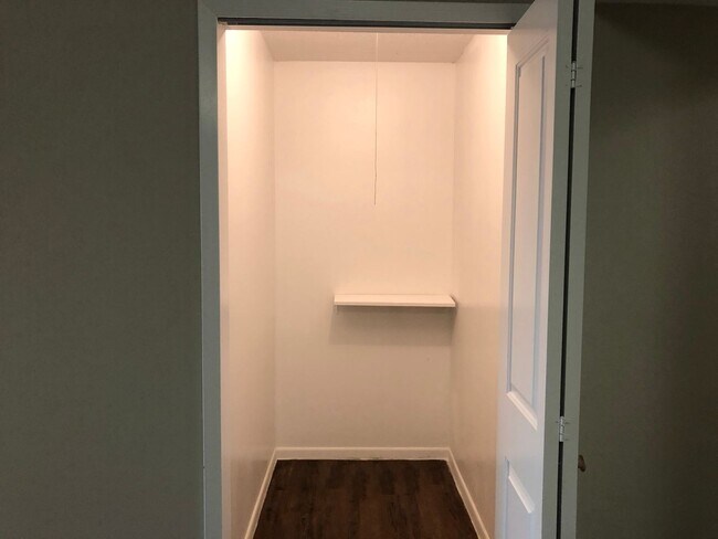 Photo - Quail Creek Apts.