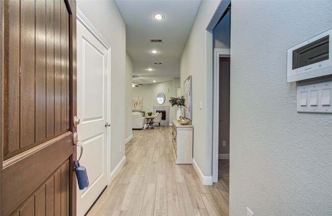 19029 Villa Ln