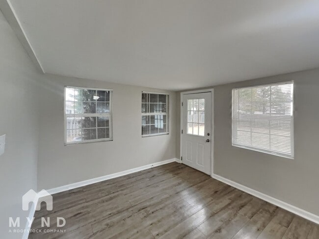 Photo - 1224 Hanson St