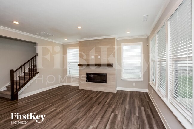 Photo - 2229 W 171st St