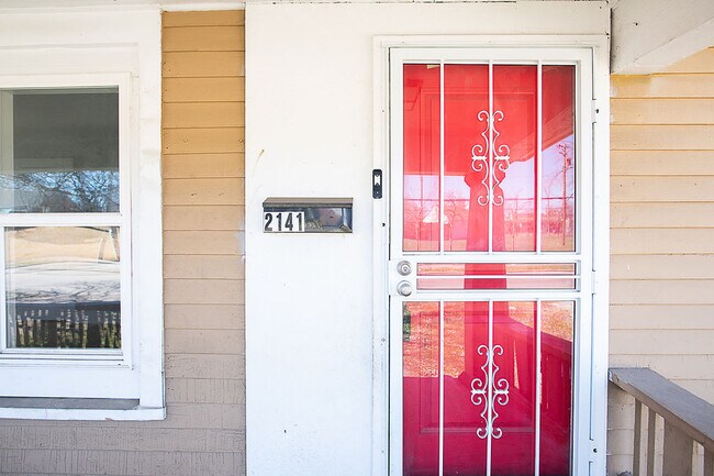 Photo - 2141 Philadelphia Dr