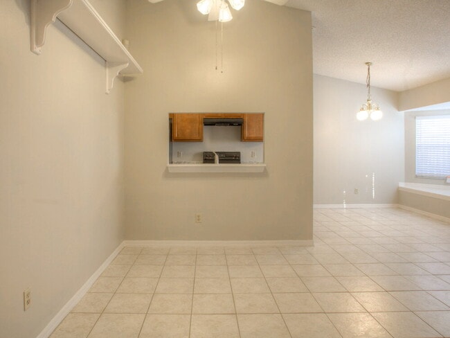 Photo - 9324 Pavillion Dr