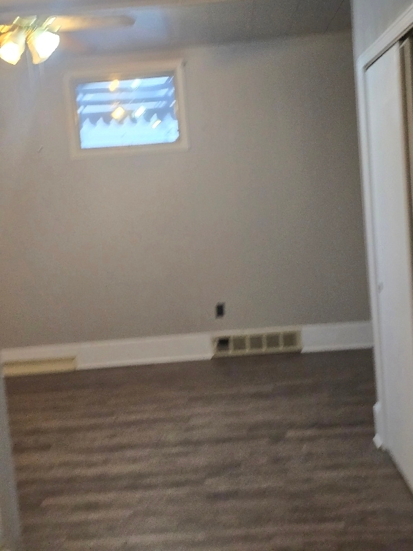 Photo - 2543 Mahoning Rd NE