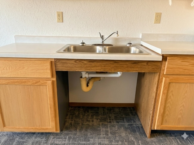 Photo - 100 Robert Ave Unit 115