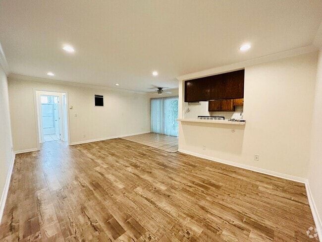 Building Photo - bag334 Unit 01 Rental
