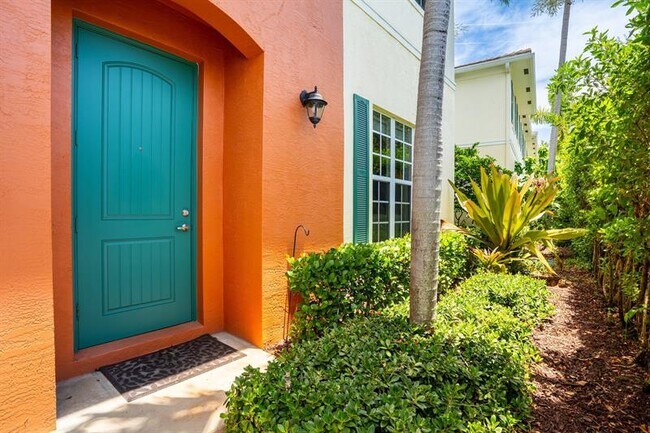 Building Photo - 250 SW 7th Ct Rental