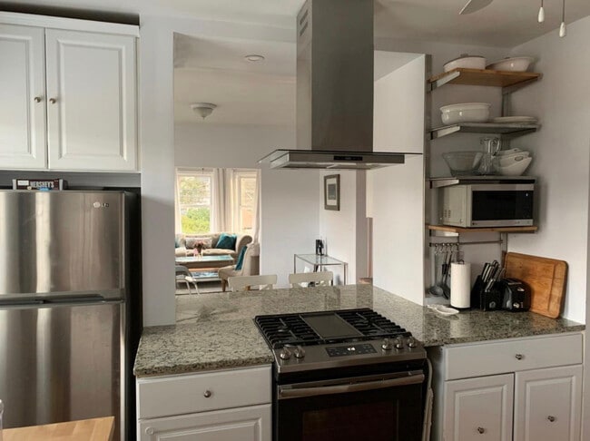 Photo - 106 Brook road Unit 2