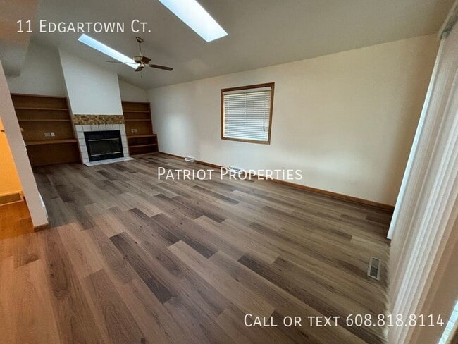 Photo - 11 Edgartown Ct