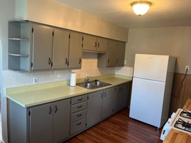 Photo - 2 Bedroom House in Troy with Washer/Dryer Hookups and Storage Basement!!