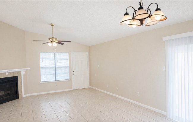 Photo - 2305 Magnum Cir