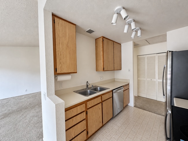 4090 Rosenda Ct