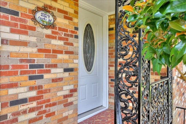 Photo - 3 Bedroom 2.5 Bathroom Ranch