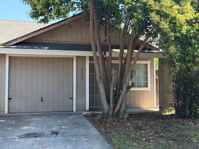Building Photo - 7351-7353 Gigi Place Unit 7353