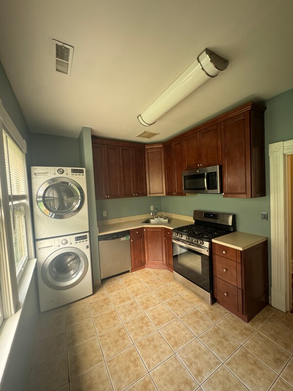 Photo - 33 NE San Rafael St