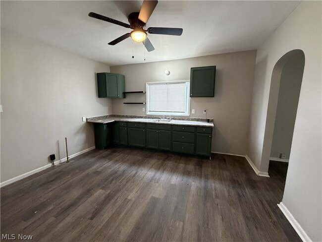 Photo - 15340 Yorick Ave Unidad Lower