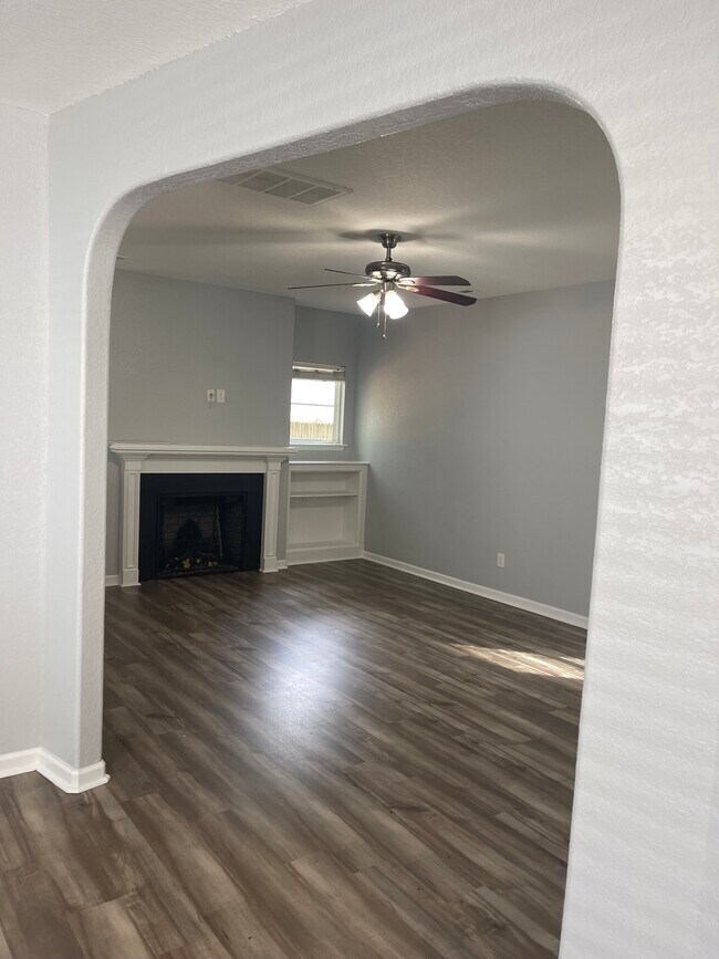 Photo - 2116 Weber Ave