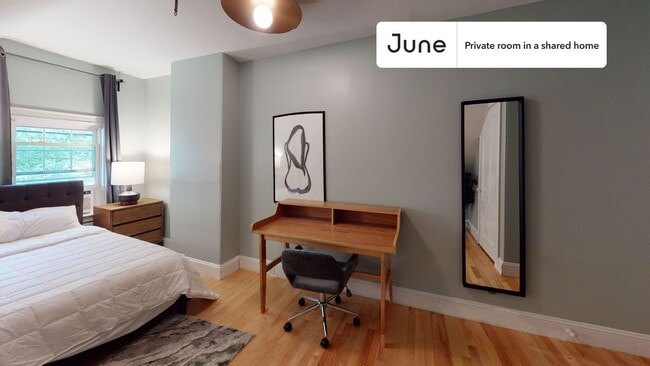 Photo - Room in Shared 7 bed/2.5 bath home Unidad E