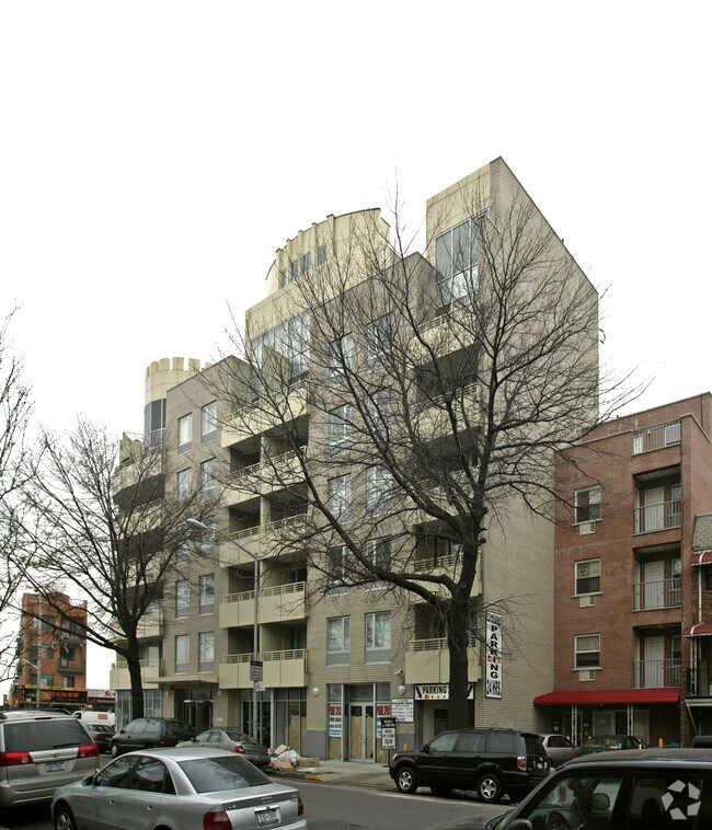 Photo - Regency Plaza