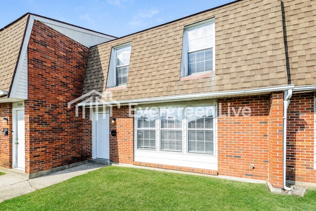 Photo - 7572 Mt Hood