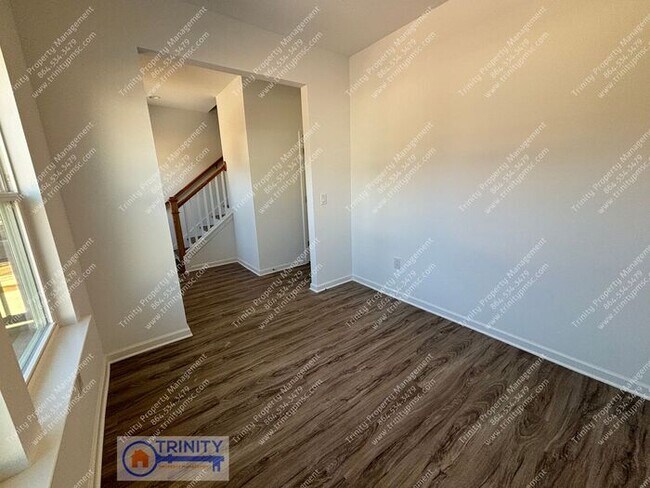 Photo - Newly Built 3 bed/ 2.5 Bath Duplex Minutes from the Heart of Downtown Greenville!